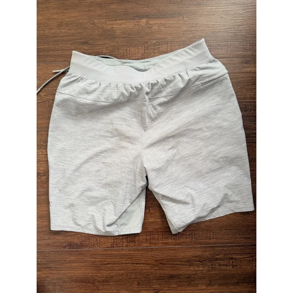 Lululemon T.H.E. Short 9